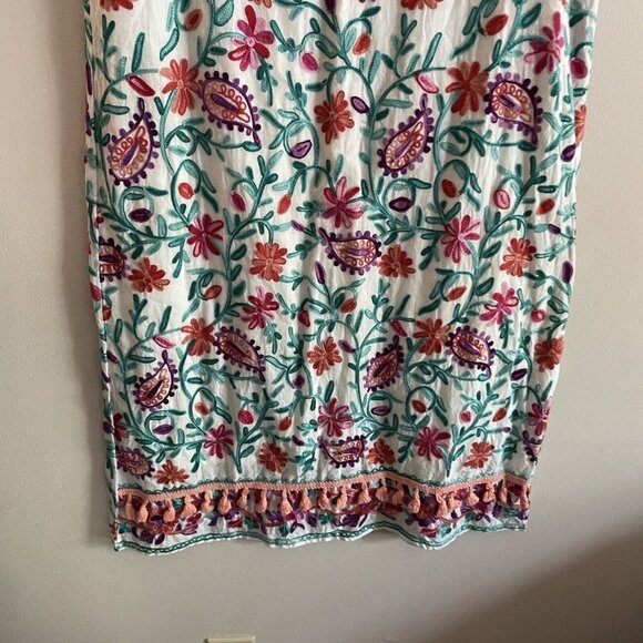 Simi Classic Wmn M White Floral Embroidered Tasseled Sleeveless Midi Shift Dress - Picture 2 of 8